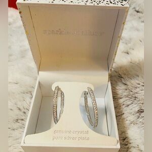 Sparkle Allure
Crystal Pure Silver
Over Brass Hoop
Earrings